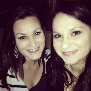 Meet your Posher, Dinah